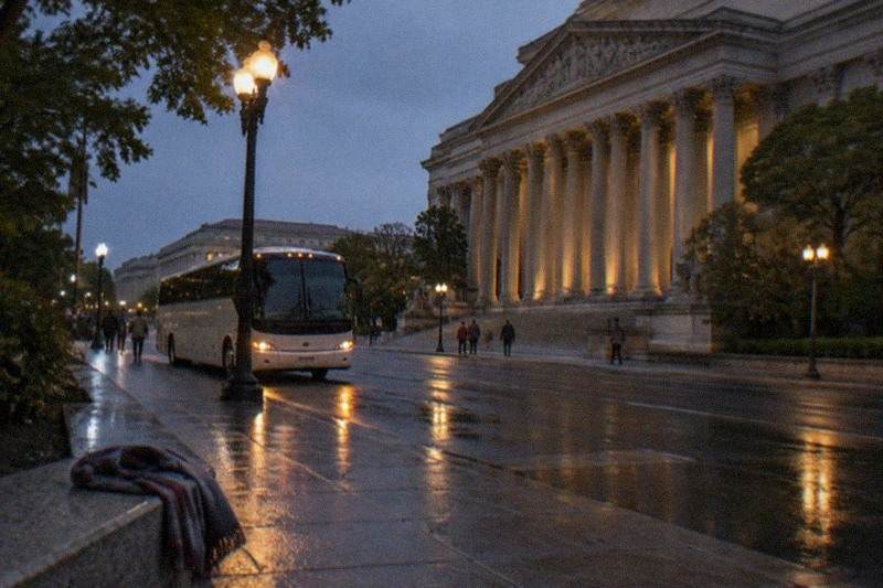 Dusk Bus Tour, National Mall